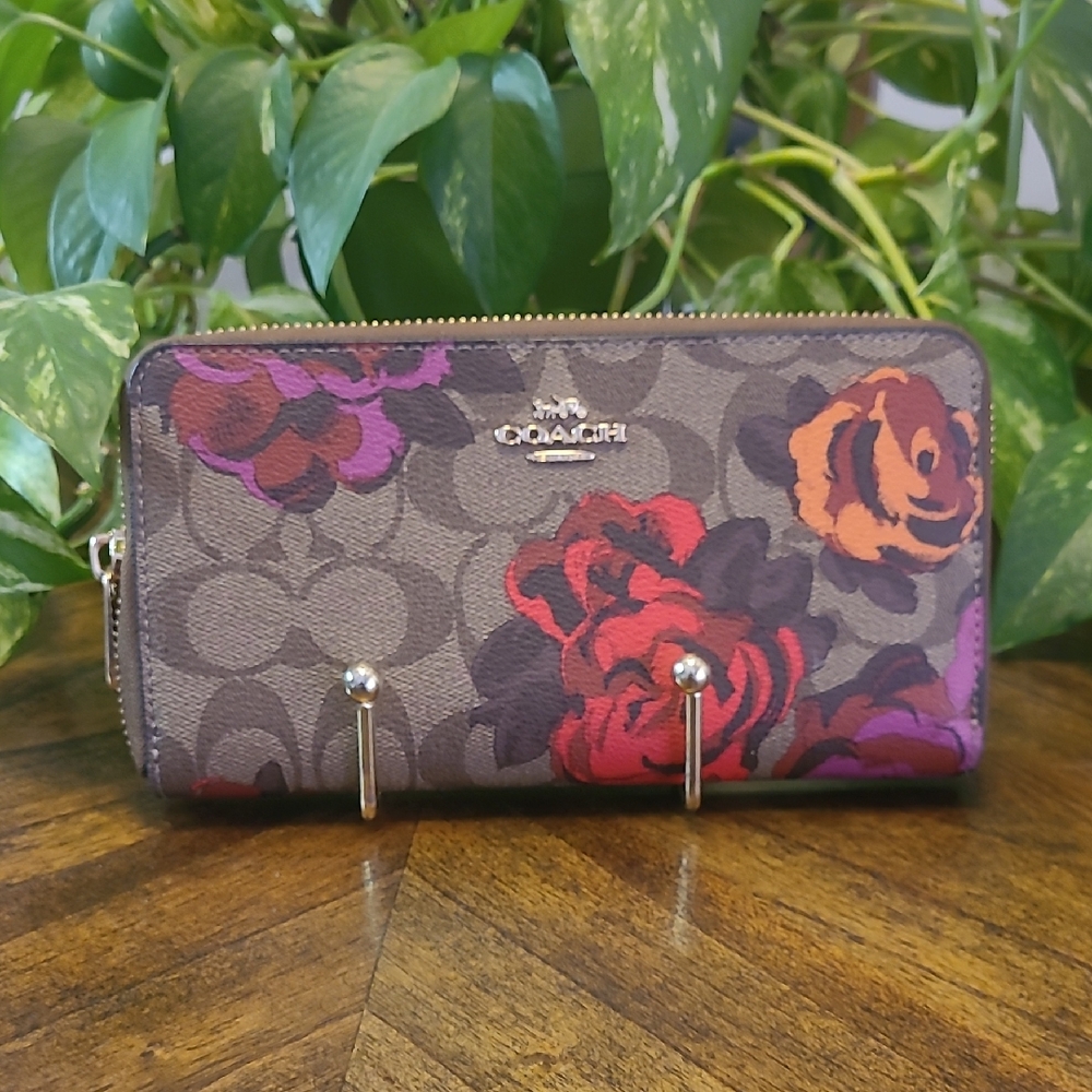 Coach Long Zip Wallet with Jumbo Floral Print
